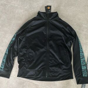 Men’s Nike jacket new with tags size extra large